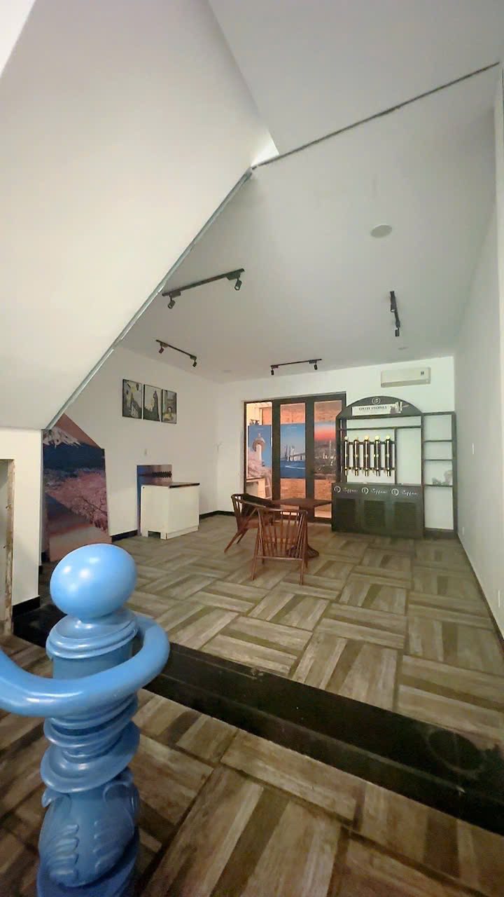 Nhà 2 Lầu Trệt 90m² Mặt Tiền Kinh Doanh Phường Linh Xuân, Thủ Đức - Giá 16 Triệu