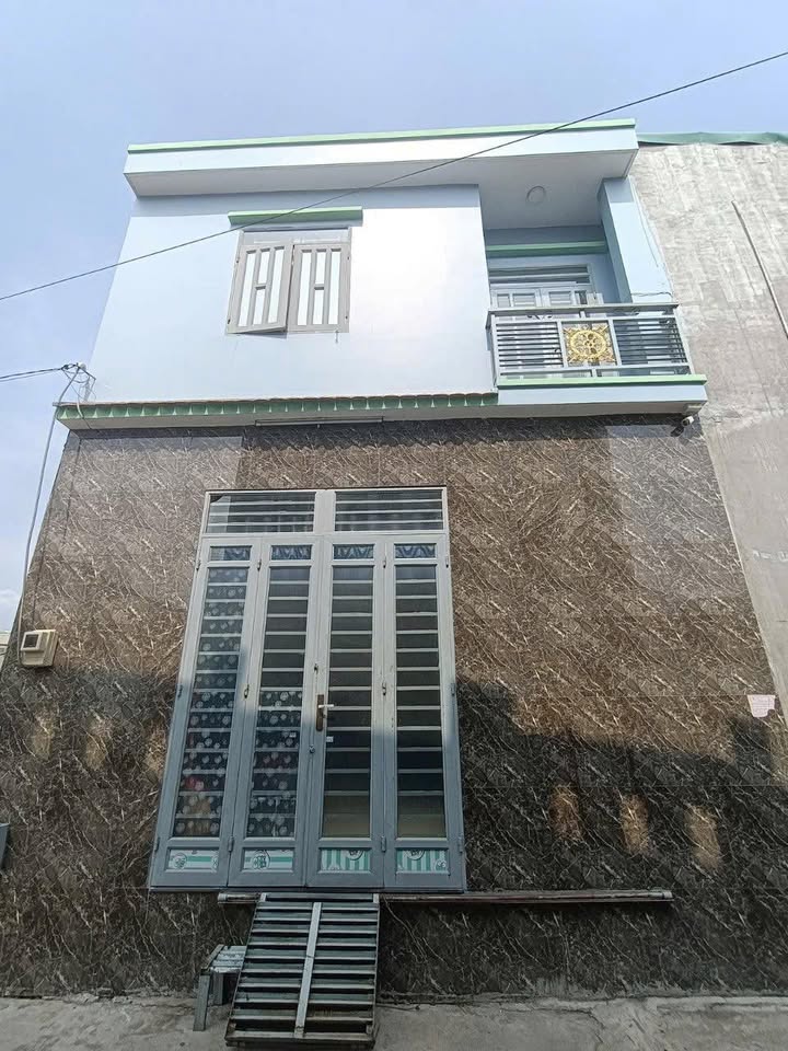 Cho thuê nhà Bình Chánh 24m² giá 3 triệu - Hẻm xe tải vào tận cửa