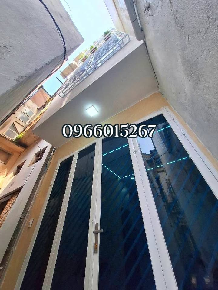 Nhà riêng Hai Bà Trưng 25m² 5 tỷ - Sẵn sàng ở ngay!