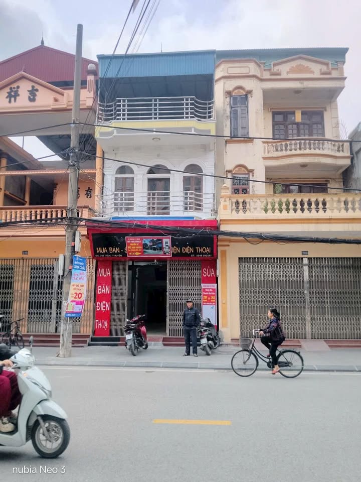 Nhà mặt tiền Hàn Thuyên 60m² giá 8.2 tỷ - Vị trí đắc địa kinh doanh đỉnh!