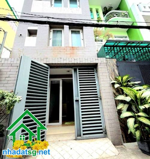 Nhà 76m² Tân Phú - 3PN, Ô tô vào nhà, Gần Chợ Tân Hương - 8.7 Tỷ