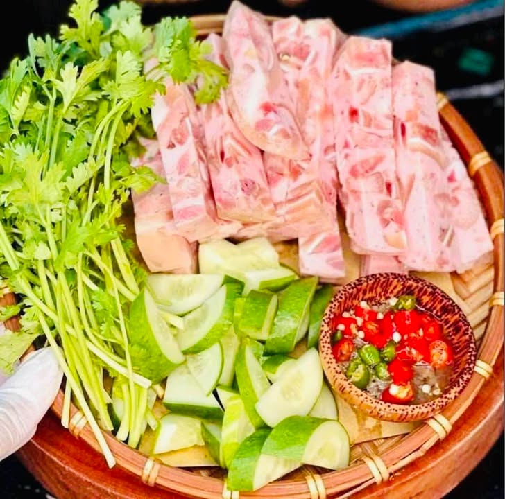 Đất nền 740m² Nhơn Thạnh Trung, Tân An - Sổ đỏ chính chủ, tiềm năng tăng giá!