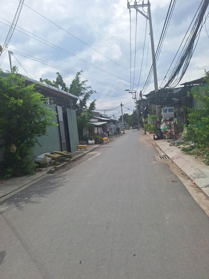 Nhà Mặt Tiền Tam Phú Thủ Đức 105m² - Hơn 4 Tỷ, Tiềm Năng Kinh Doanh Vượt Trội