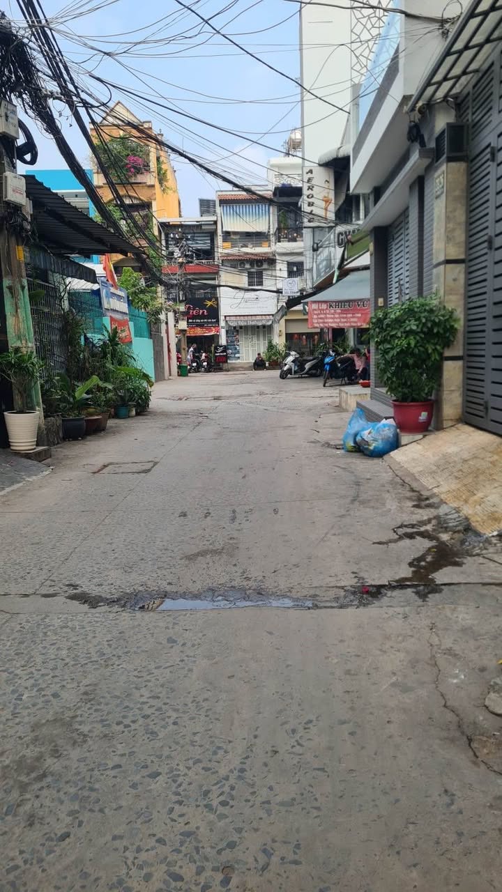 Nhà riêng Quận 8 19.5m² chỉ 2.8 tỷ - Sổ hồng sẵn, chính chủ!