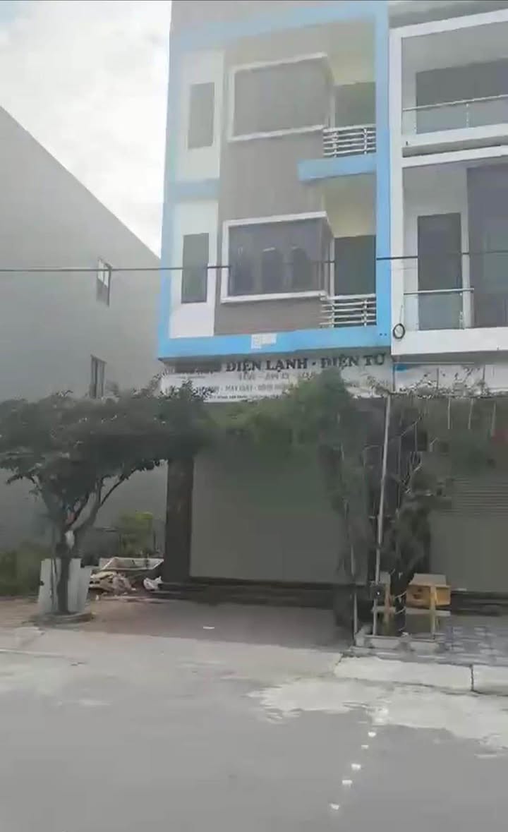 Bán Gấp Nhà 3 Tầng 87m² Khu B Đồng Văn, Hà Nam - Sẵn Sàng Ở Ngay