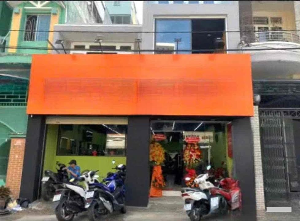 Mặt Tiền Chấn Hưng Tân Bình Ngang 7.2m - Giá 35 Triệu/Tháng