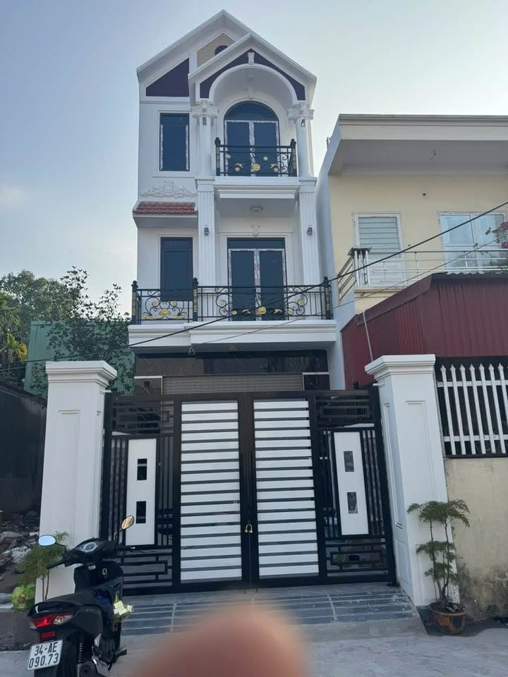 Nhà 3 Tầng 77.5m² Cống Mỹ, Kiến An - 2.95 Tỷ, Full Nội Thất, Ô Tô Vào Nhà