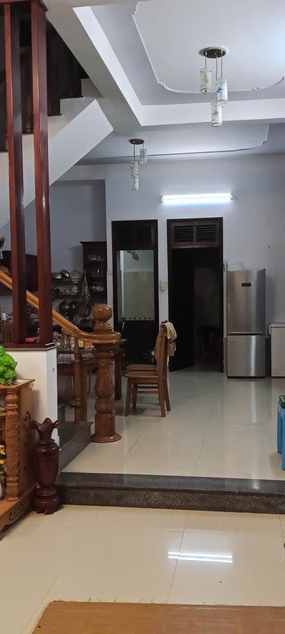 Nhà Riêng Chế Lan Viên 208m² 15.8 Tỷ - Sổ Hồng Sẵn, Sát Biển Đầu Tư!