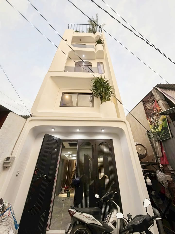 Nhà 5 tầng hẻm xe hơi Tân Kỳ Tân Quý, 52m² - Giá 7.6 tỷ