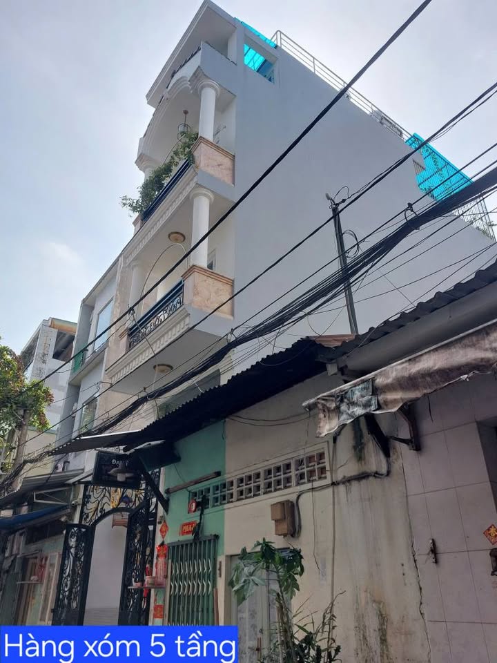 Bán nhà Hàn Hải Nguyên Quận 11 57m² 5.8 tỷ - Vị trí đẹp hẻm xe hơi