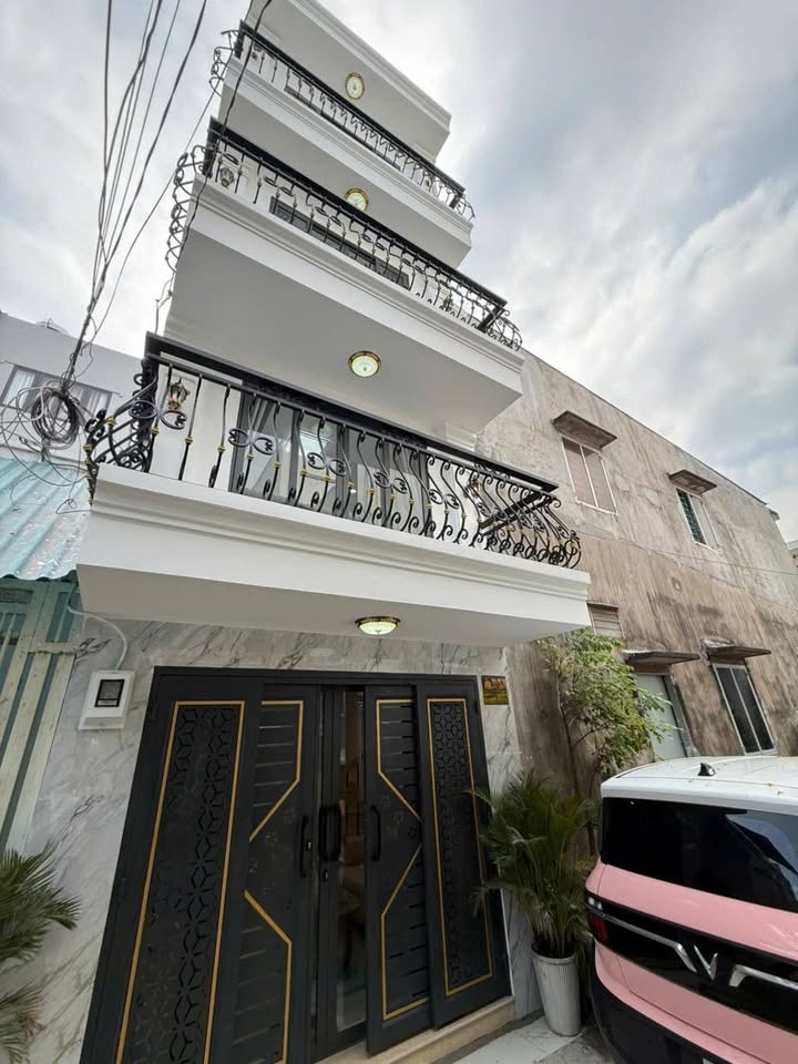 Nhà Xây Mới 3.5 Tỷ, 3PN, Sổ Hồng Riêng, Bình Tân - Xe Hơi Đậu Cửa