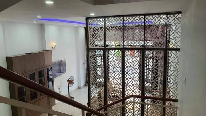 Cho thuê Nhà 3.5 Tầng Mặt Tiền Kinh Doanh 100m² - Sơn Trà, Đà Nẵng