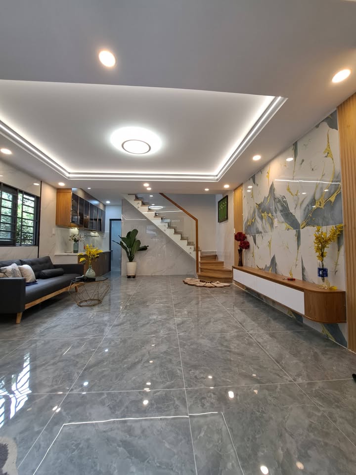 Nhà 2 Tầng Đường Tỉnh Lộ 10, Bình Tân - 45m², 3PN, Full Nội Thất, Giá 4.78 Tỷ