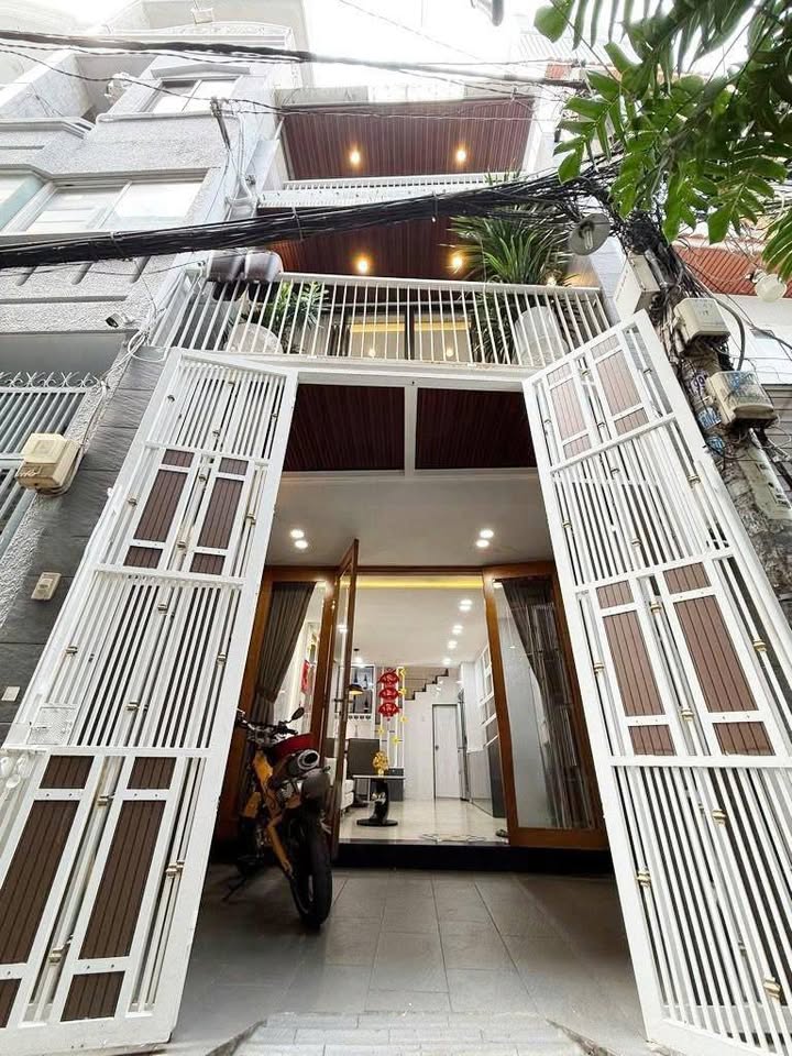Nhà Phan Xích Long Phú Nhuận 31.5m² - 3 Tầng - Giá 6.85 Tỷ