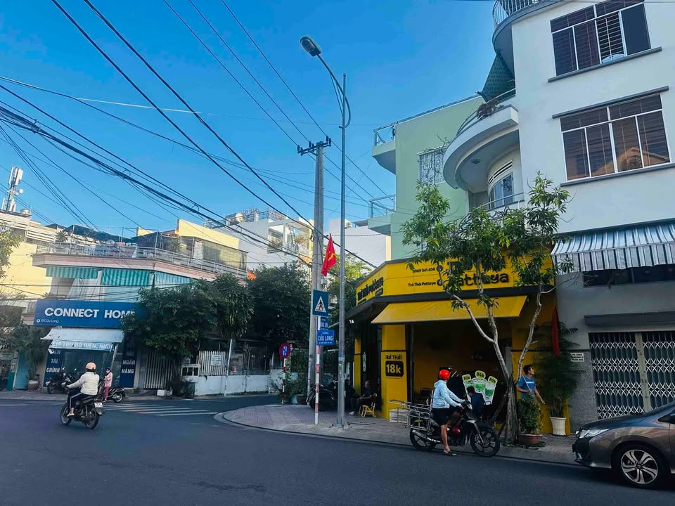 Nhà phố Cửu Long, Nha Trang 70m² - Mặt tiền kinh doanh sầm uất!