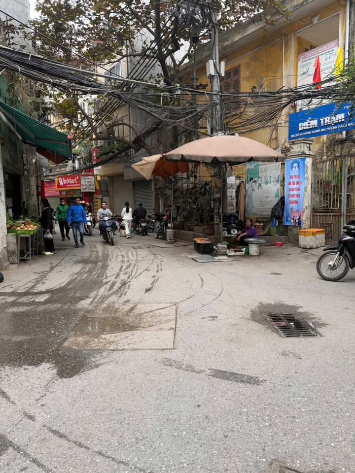 Nhà Phố Hoàng Mai 43m² nhỉnh 10 tỷ - Mặt tiền kinh doanh ngày đêm!