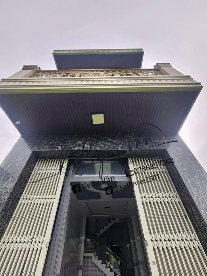 Cho thuê nhà mới Phường Mỹ Phước, Long Xuyên - 2PN, Ô tô vào nhà