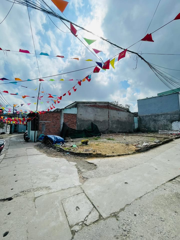 Đất Lô Góc 75m² Mặt Tiền Kiệt Oto Hòa Khánh Nam, Đà Nẵng - Giá 2.x Tỷ