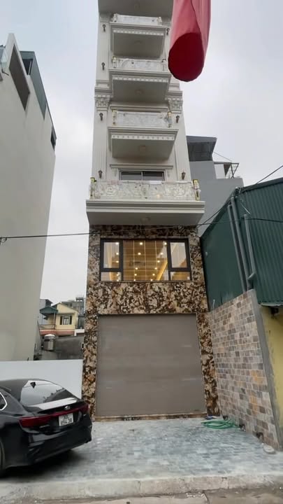 Nhà Mặt Phố Việt Hưng, Long Biên 8 Tầng Thang Máy - Kinh Doanh Đỉnh Cao, Full Nội Thất