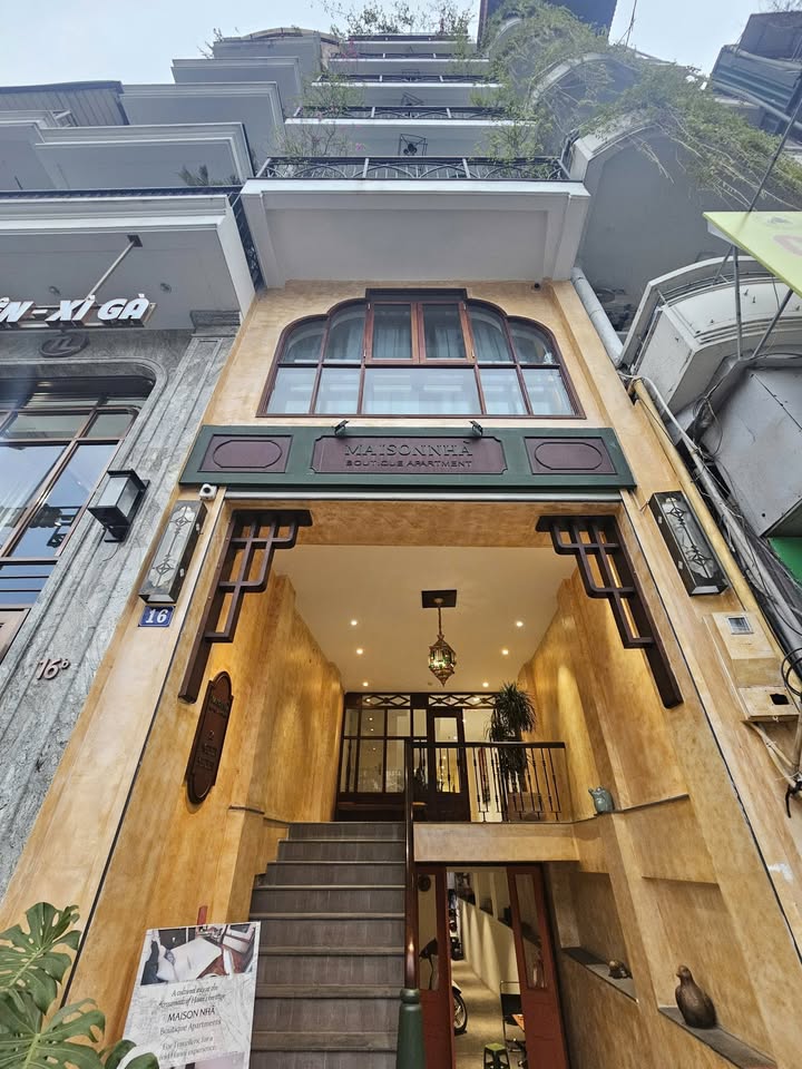 Tòa nhà căn hộ dịch vụ Nguyễn Khuyến, Đống Đa - Dòng tiền ổn định!