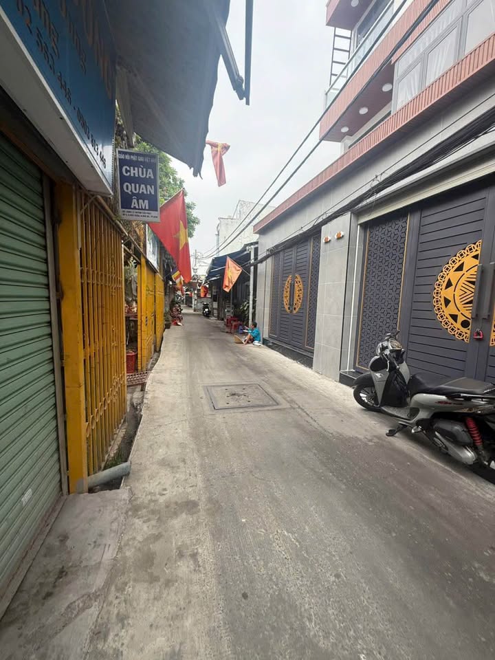 Nhà riêng Hẻm 2680 Huỳnh Tấn Phát, Nhà Bè 81m² - Sẵn sàng ở ngay!