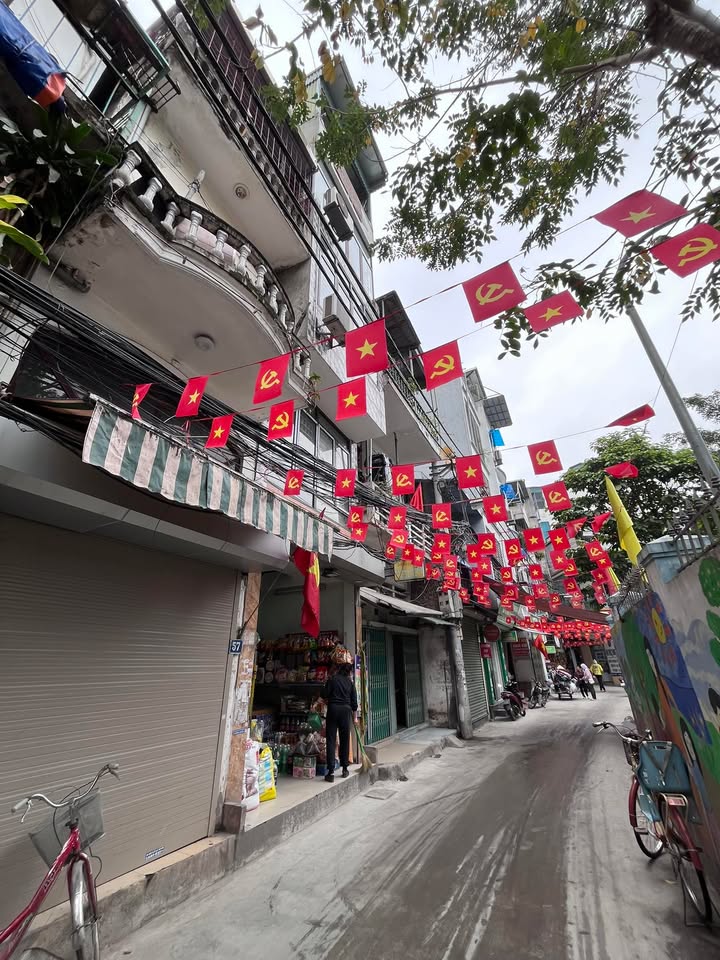 Nhà Phố Trương Định, Hai Bà Trưng 40m² - Mặt tiền kinh doanh cực đỉnh!