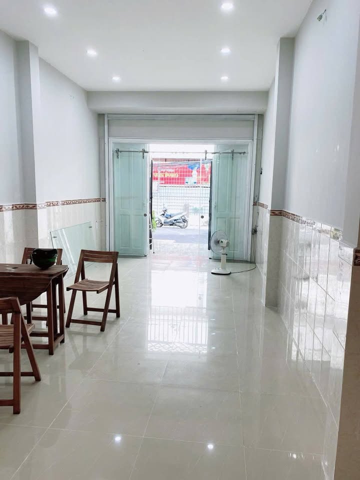 Nhà Mặt Tiền Đồng Khởi, Biên Hòa - 86m², Kinh Doanh Tốt, 4 Tỷ
