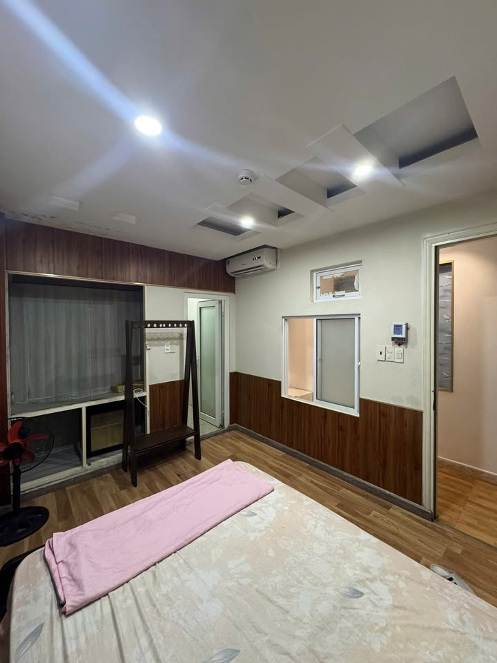 Phòng Trọ Trung Tâm Nha Trang - Gần Biển, Full Nội Thất, Giá Chỉ 2.5 Triệu/Tháng