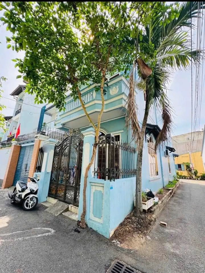 Nhà 3 Mặt Hẻm Ô Tô, Vũng Tàu, 92m², Giá 8.2 Tỷ - Sẵn Sàng Dọn Vào Ở!