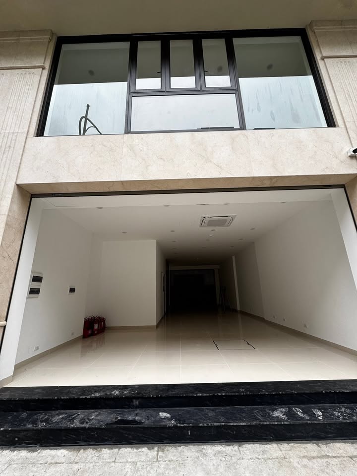 Cho Thuê Nhà Nguyên Căn Mặt Vườn Hoa Him Lam Vạn Phúc, Hà Đông - 7 Tầng Sẵn Sàng Kinh Doanh