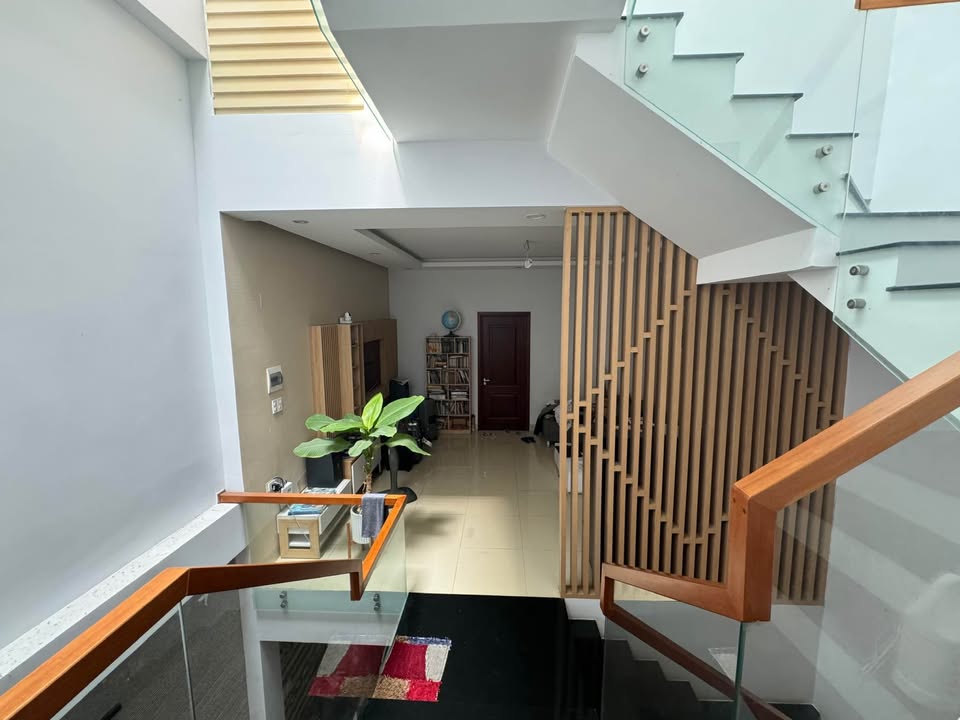 Nhà Mặt Tiền Huỳnh Tấn Phát, Hải Châu - 97m², Kinh Doanh Đỉnh Cao, 5 Phút Ra Sân Bay