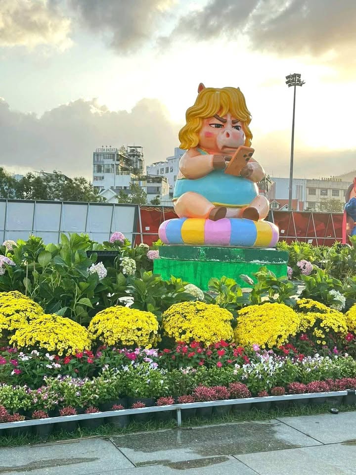 Bán Nhà Phú Nhuận - Q1 - Q10 | 32-61m² | Ô Tô Vào Nhà | Giá Tốt Ở Ngay