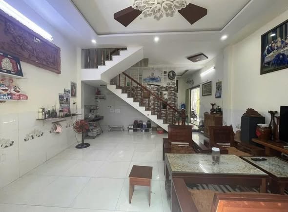 Nhà Phố Quận 1 50m² giá 1.75 tỷ - Giá tốt hiếm có!