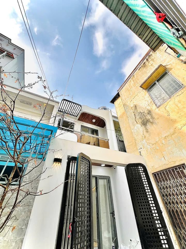 Nhà phố Gò Vấp 49.8m² giá 6.3 tỷ - Sẵn sàng ở ngay!