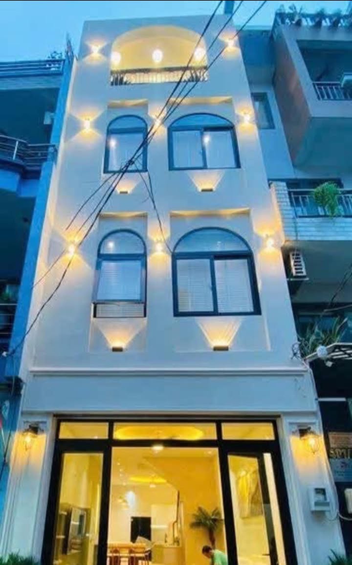 Nhà Phố Gò Vấp 43.6m² - Full Nội Thất, Sổ Hồng, Giá 9.9 Tỷ