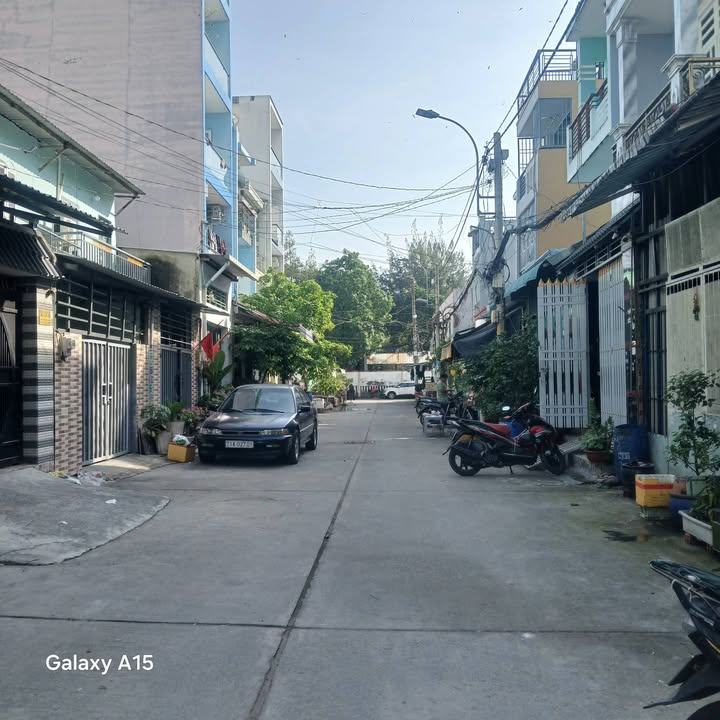 Nhà 4 Tầng Nguyễn Quý Yêm, Bình Tân - 64m², Hướng Bắc, Giá 8 Tỷ