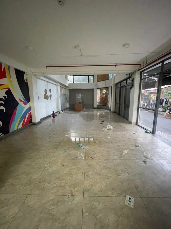 Mặt bằng kinh doanh Lê Thị Hồng, Gò Vấp 104m² - Mặt tiền kinh doanh