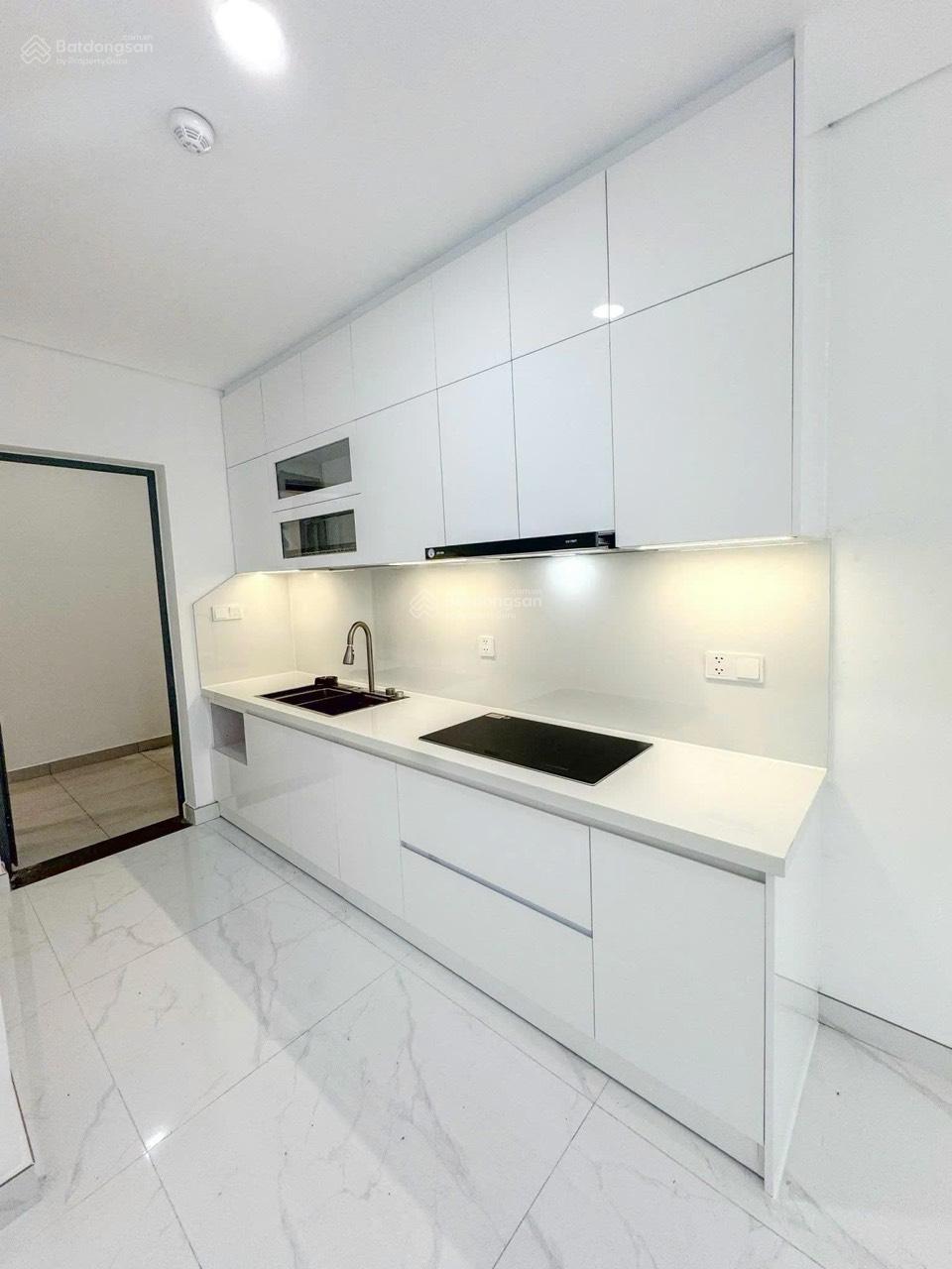 Căn hộ Diamond Alnata Celadon City 85m² giá 15 triệu - View đẹp ở ngay!