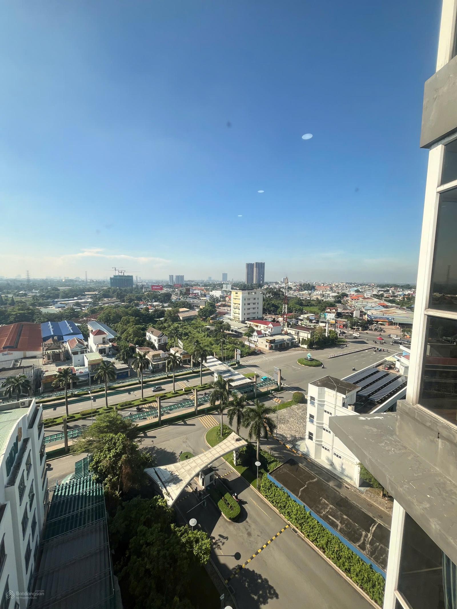 Cho thuê căn hộ Habitat Bình Dương 61m² view TP.HCM - Tầng 12