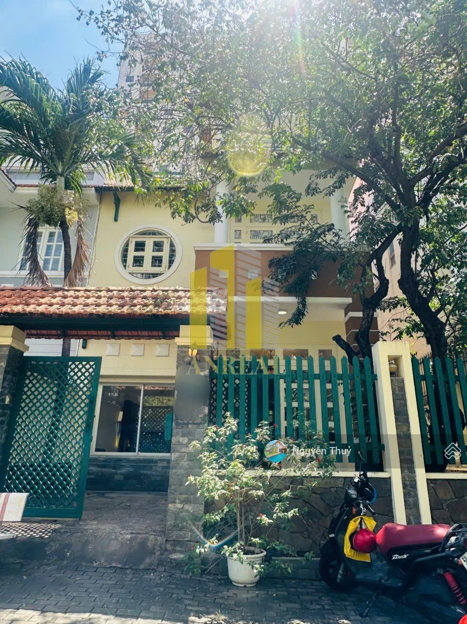 Villa 5PN Lương Định Của, P.An Khánh, Q2 - 35 Triệu/tháng - Sẵn Sàng Ở Ngay