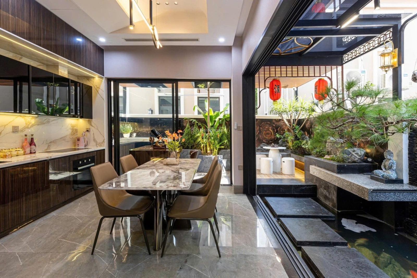 Bán Liền Kề Vinhomes Ocean Park 3 96m² Giá 10.8 Tỷ - Vị Trí Đắc Địa Kinh Doanh Ngay!