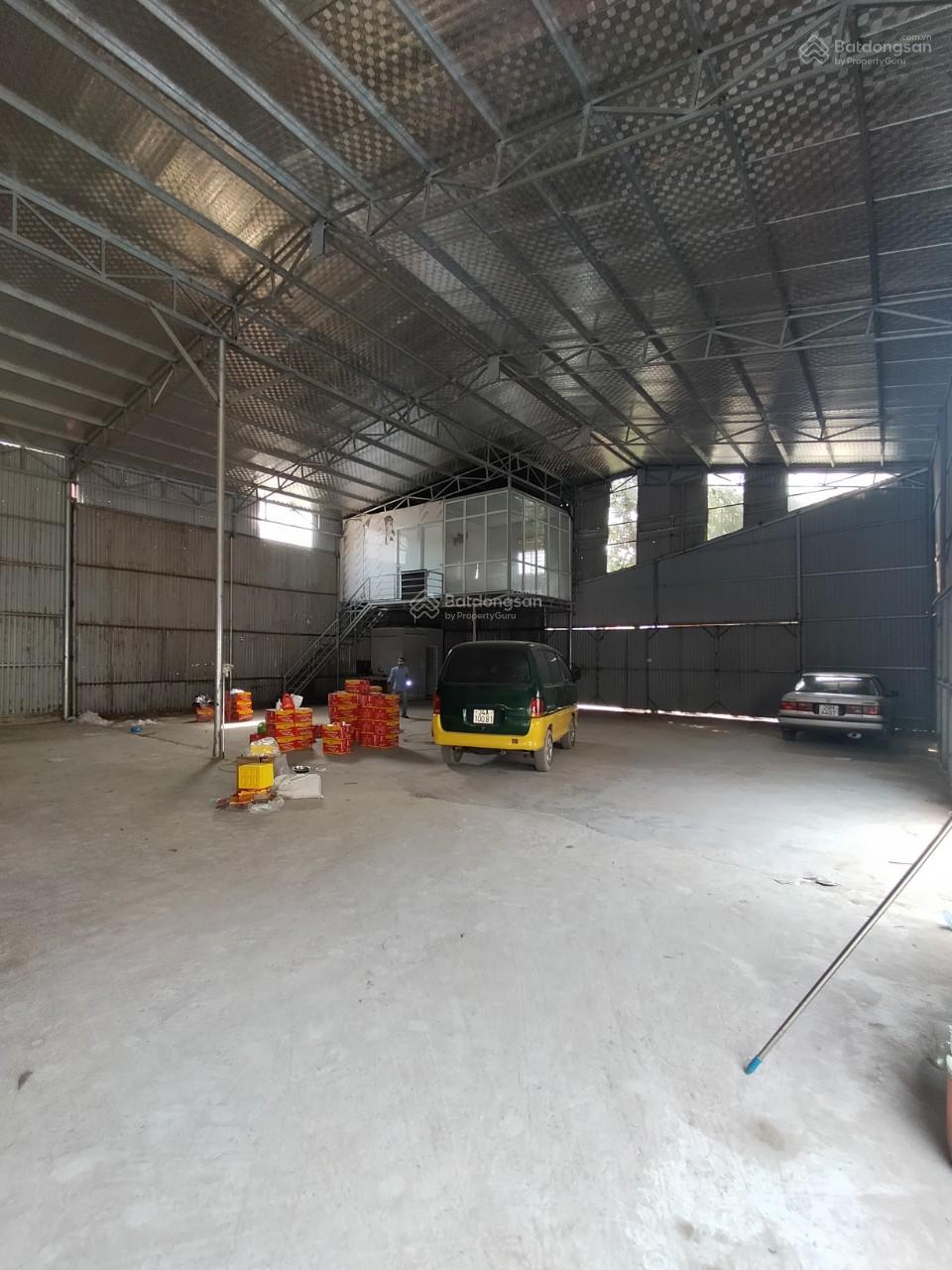 Cho thuê kho xưởng 660m² mặt tiền 20m - Gần Đại Lộ Thăng Long, Nam Từ Liêm