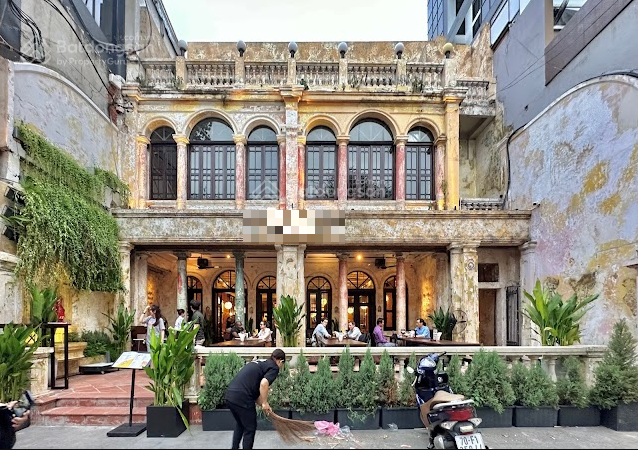 Nhà phố Tôn Thất Thiệp Quận 1 1320m² - Vị trí đắc địa kinh doanh!