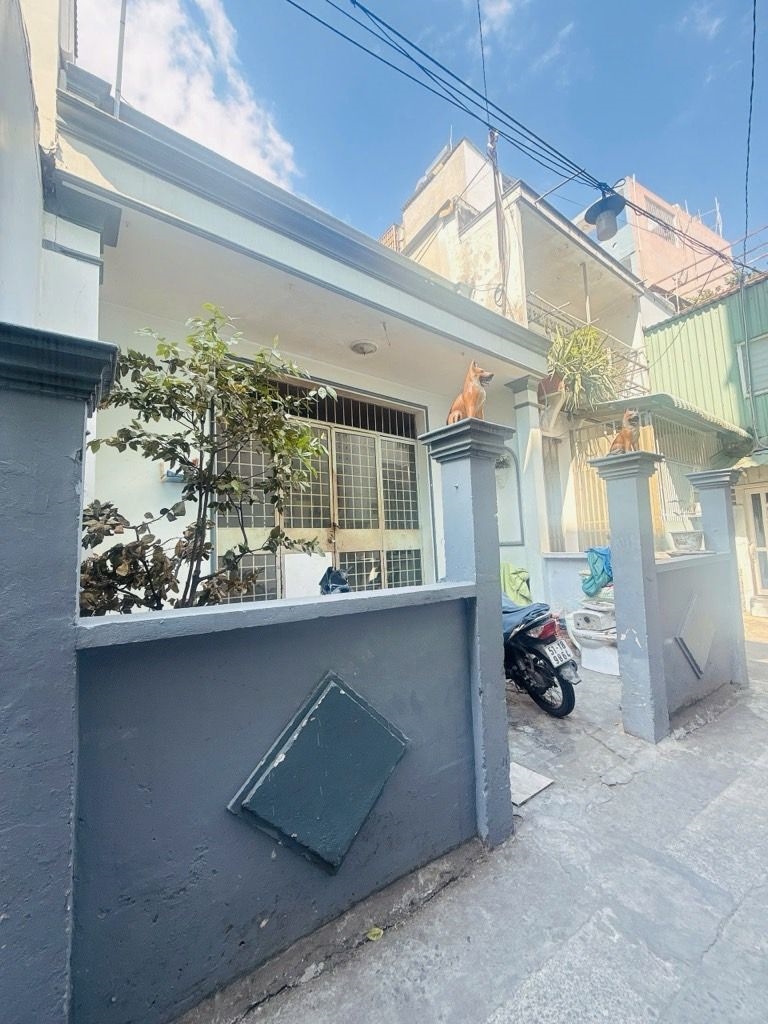 Bán Gấp Nhà Cấp 4 100m² Nguyễn Thị Tần, Q8 - Sẵn Sàng Xây Mới