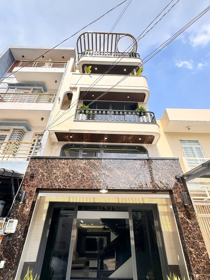 Bán nhà Phường 15 Gò Vấp 53m² 8.49 tỷ - Ô tô vào tận nhà, Full nội thất!