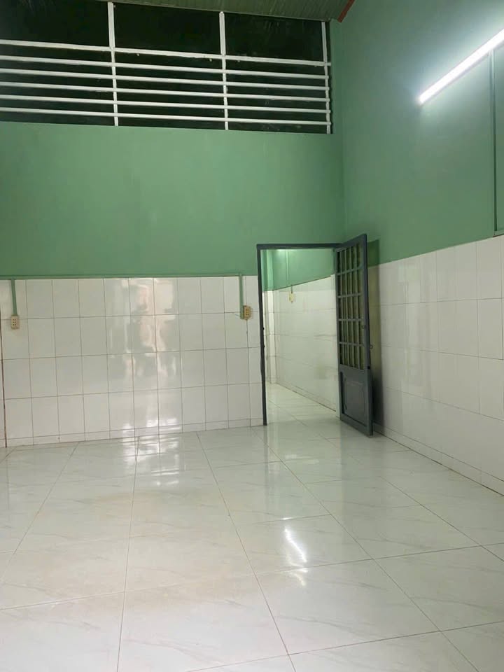 Nhà Phố 36m² Quận 12 - 2PN, Gần Trường Trần Quang Cơ - Giá 1.45 Tỷ