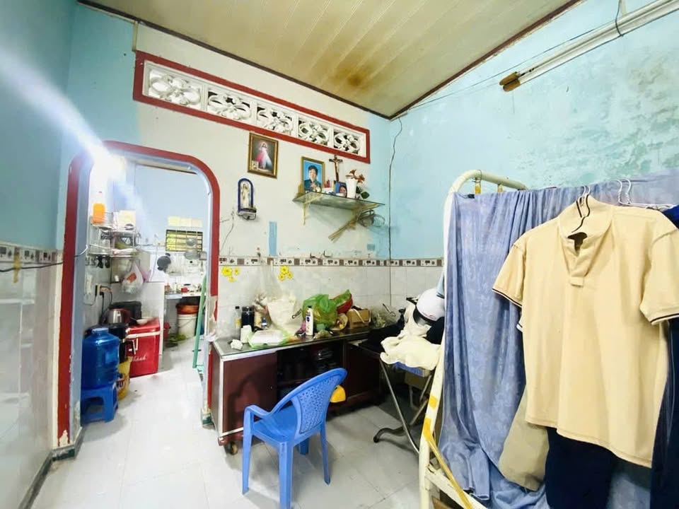 Nhà HXH 39m² Thủ Đức - Sát ĐH CSND, Giá 2 Tỷ