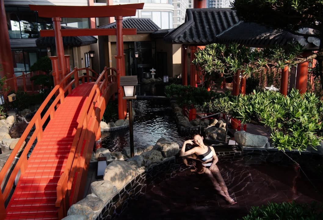 Căn hộ Studio Swanlake Onsen Ecopark View Hồ - Full Nội Thất Nhật