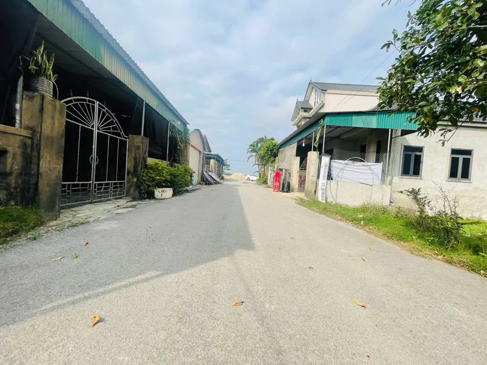 Bán gấp đất nền Thạch Trung, Hà Tĩnh - 161m² - 2.4 tỷ - Sẵn sổ
