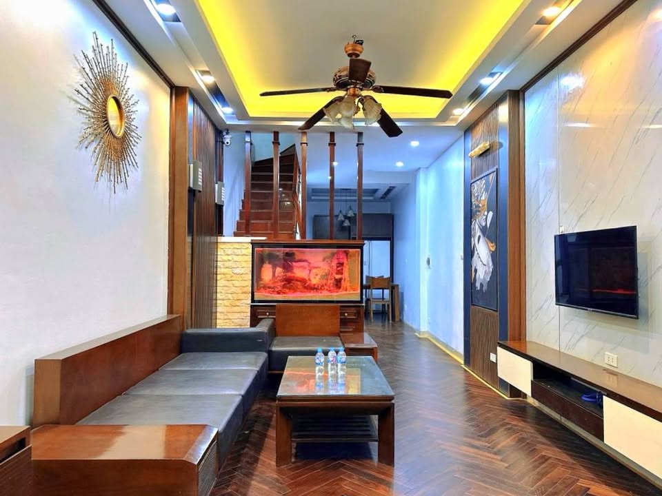 Nhà 48m² Khâm Thiên, Đống Đa - 4 Tầng, Ô Tô Vào, Sổ Đỏ Chính Chủ 11.6 Tỷ